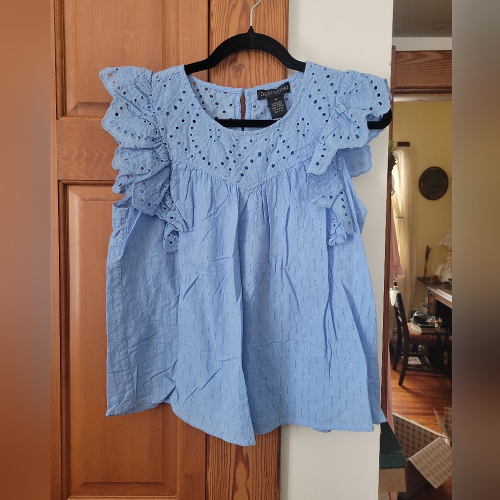 Design 365 Cornflower Periwinkle Blue Eyelet Ruffle Blouse Top M